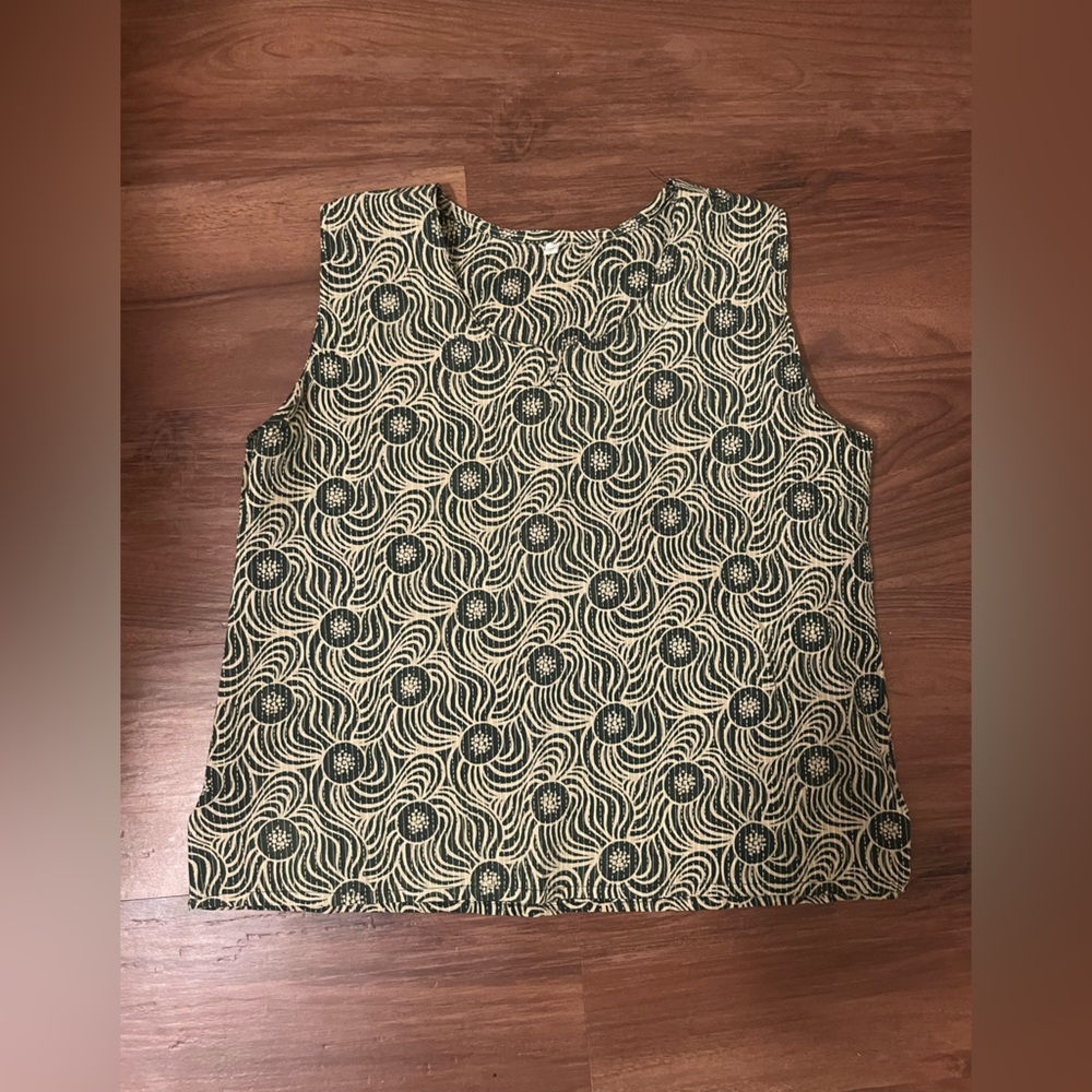 green shirt